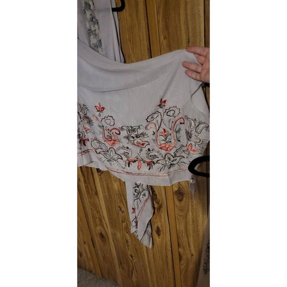 2 white sheer open cardigans with colorful designs at hem - Picture 3 of 13